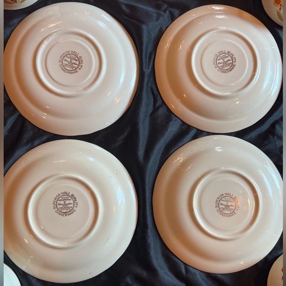 Vintage Hall Jewel Tea Autumn Leaf - 4 COFFEE / TEA CUPS with saucers - Picture 4 of 5